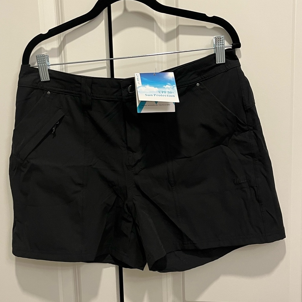NEW Women’s Shorts Size 10 Black UPF 50+ Sun Protection Hiking Outdoors Beach